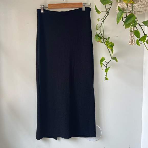 90’s black stretchy maxi skirt - Picture 2 of 8